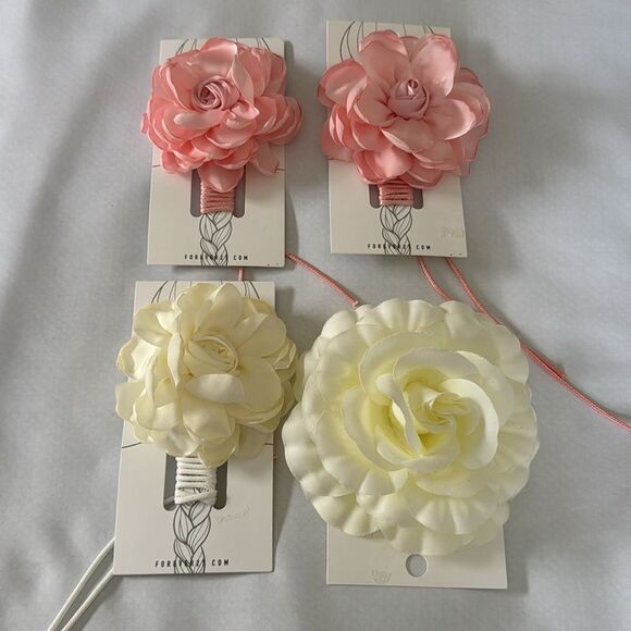 Hair Flowers Womens Pink White Lot Of 4 - Picture 1 of 2